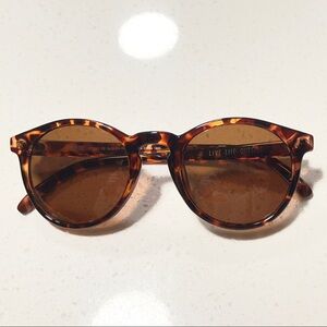 Sunski Dipsea Tortoiseshell Round Sunglasses - Brown Polarized Lenses